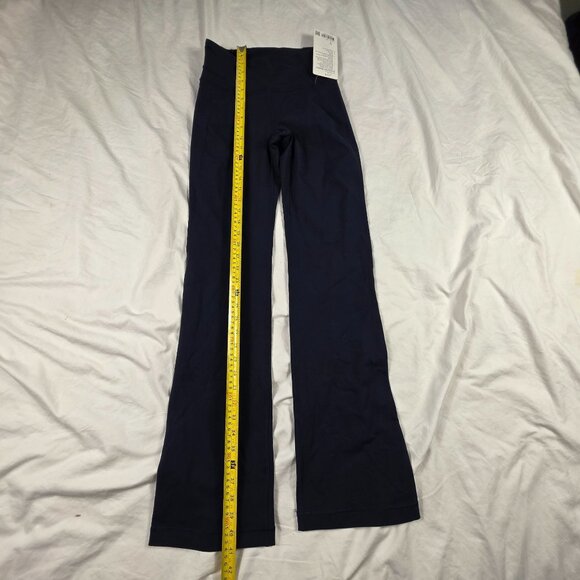 Lululemon Groove Pants Bootcut Womens Size 6 Blue High-Rise Full-On Luon Pants - Picture 11 of 12